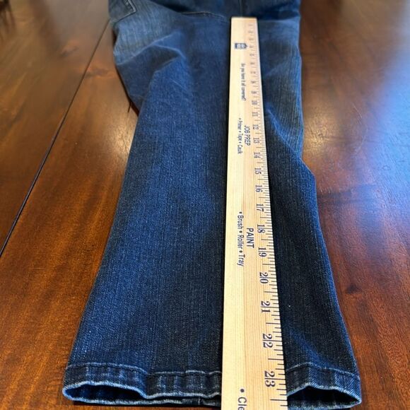 Chico’s So Slimming Dark Wash Ankle Jeans 23” Inseam Size 0/4 Small - Picture 11 of 13